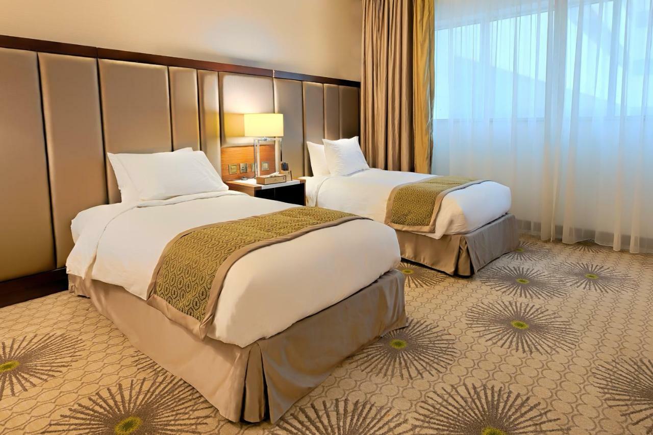 Holiday Suites Al Azizia Mekka Exterior foto